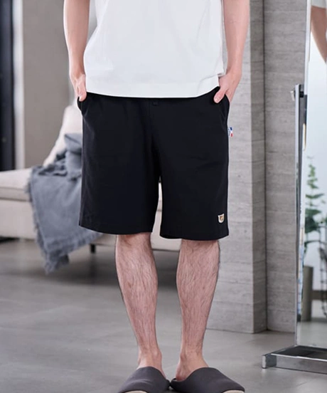ヌネットワッペン ハーフパンツ